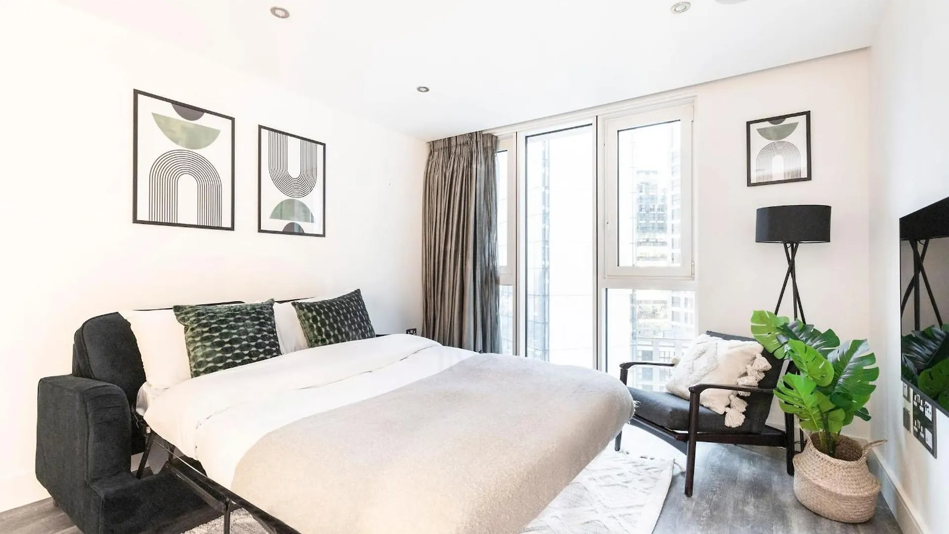 Tower Bridge & Liverpool Street - 2Br - Cityapartmentstay London United Kingdom
