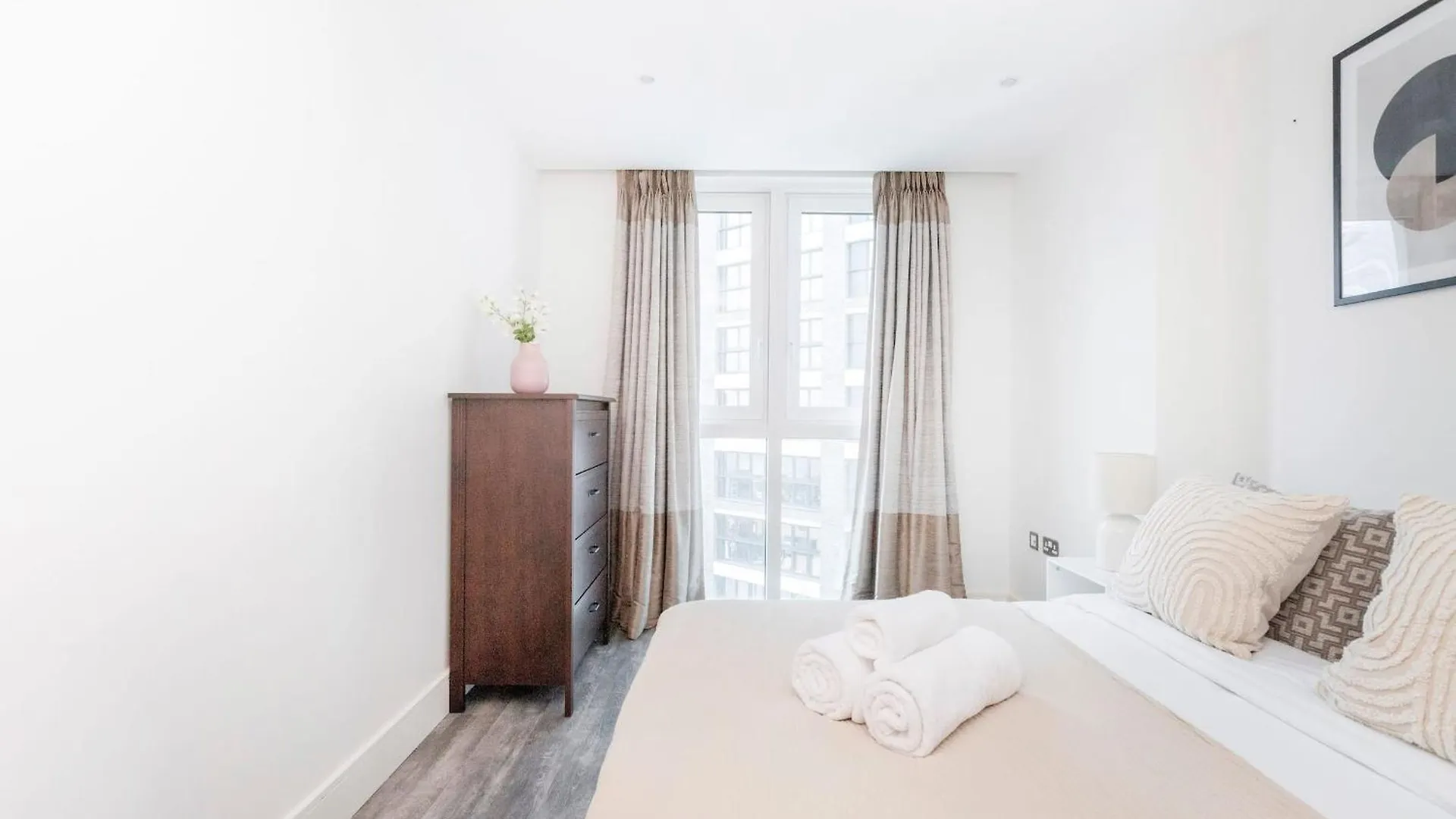 Apartment Tower Bridge & Liverpool Street - 2Br - Cityapartmentstay London